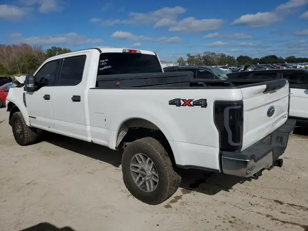 1FT7W2BT5JEB30781 2018 FORD F250 - Image 2