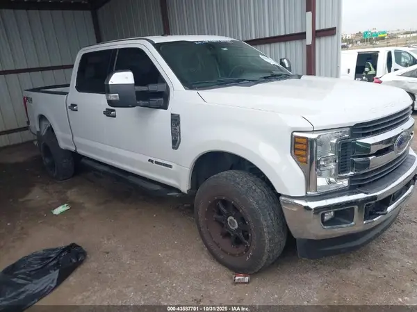 1FT7W2BT5JEC13238 2018 FORD F250 - Image 1