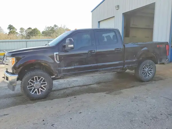 1FT7W2BT5JEC53061 2018 FORD F250 - Image 1