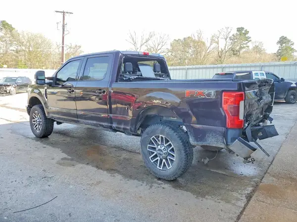 1FT7W2BT5JEC53061 2018 FORD F250 - Image 2