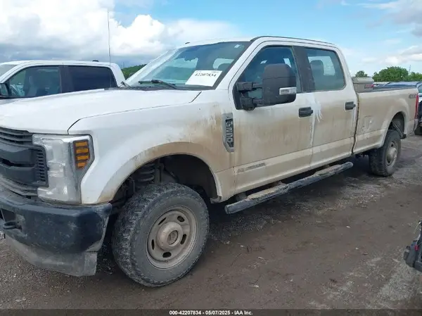 1FT7W2BT5KED19660 2019 FORD F250 - Image 2