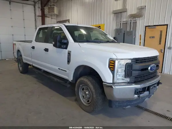 1FT7W2BT5KED39696 2019 FORD F250 - Image 1
