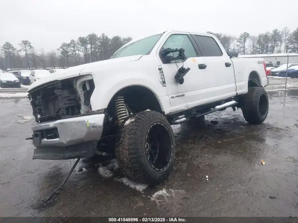 1FT7W2BT5KED74318 2019 FORD F250 - Image 2