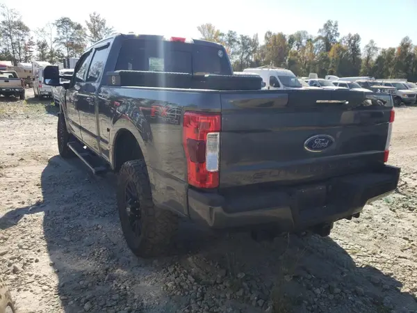 1FT7W2BT5KEF10107 2019 FORD F250 - Image 2