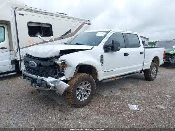1FT7W2BT5KEG10868 2019 FORD F250 - Image 2