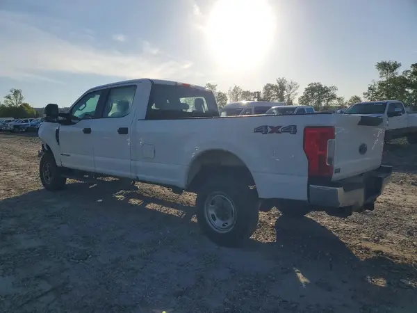 1FT7W2BT5KEG31476 2019 FORD F250 - Image 2