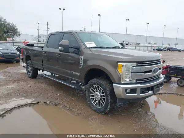 1FT7W2BT6HEB13580 2017 FORD F250 - Image 1
