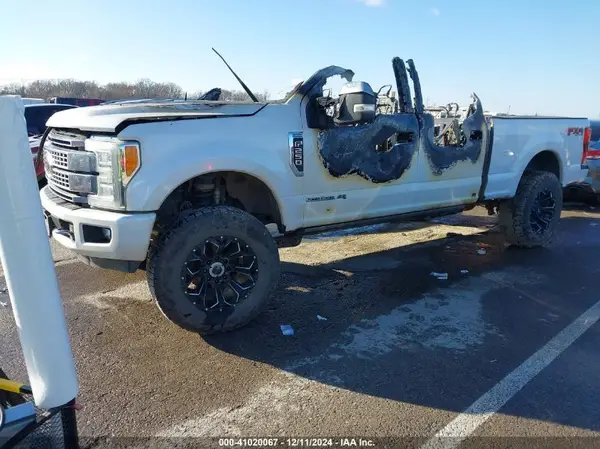 1FT7W2BT6HEB17693 2017 FORD F250 - Image 2