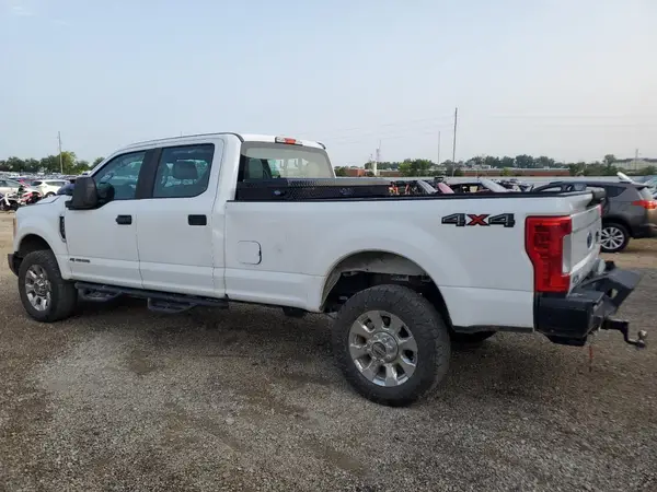 1FT7W2BT6HEB36616 2017 FORD F250 - Image 2