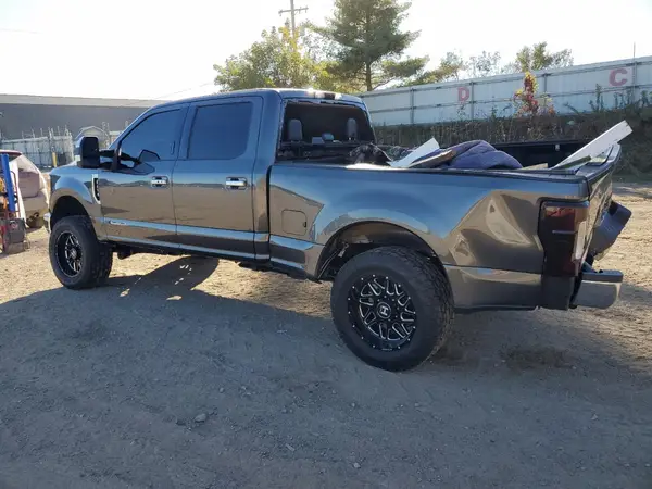 1FT7W2BT6HEB64545 2017 FORD F250 - Image 2