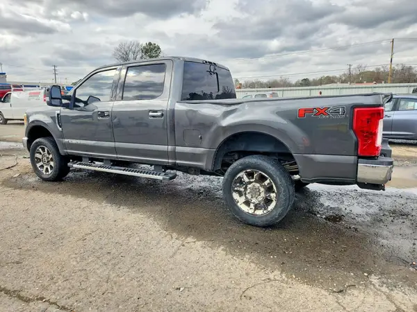 1FT7W2BT6HEC13341 2017 FORD F250 - Image 2
