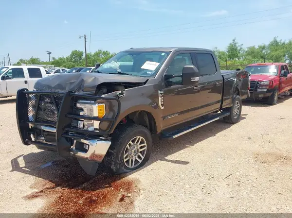 1FT7W2BT6HEC24808 2017 FORD F250 - Image 2