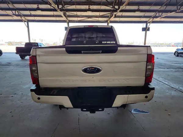 2017 FORD F250 auction photo 6