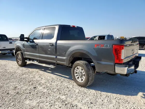 1FT7W2BT6HED31227 2017 FORD F250 - Image 2