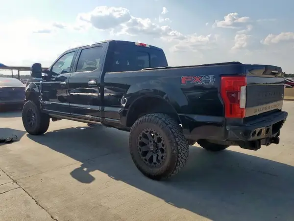 1FT7W2BT6HED77057 2017 FORD F250 - Image 2