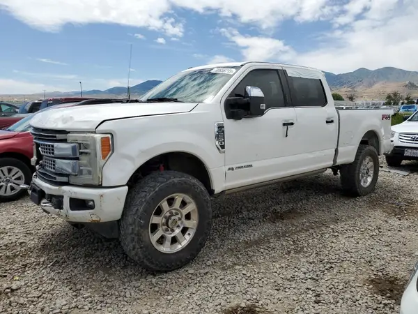 1FT7W2BT6HED8335X 2017 FORD F250 - Image 1