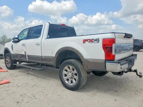 1FT7W2BT6HEE63226 2017 FORD F250 - Image 2