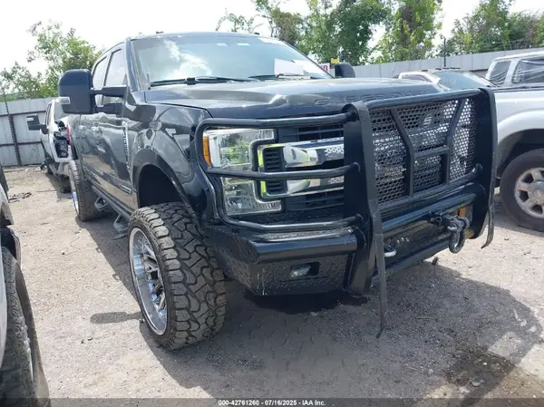 1FT7W2BT6HEF13560 2017 FORD F250 - Image 1