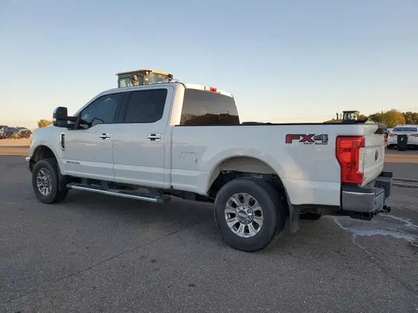 1FT7W2BT6HEF14837 2017 FORD F250 - Image 2
