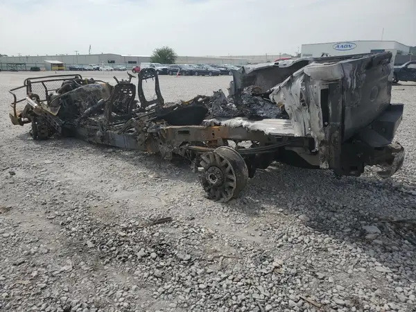 1FT7W2BT6HEF35834 2017 FORD F250 - Image 2