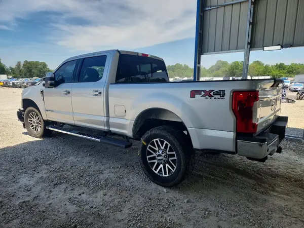1FT7W2BT6HEF47658 2017 FORD F250 - Image 2