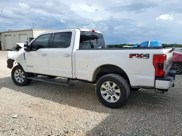 1FT7W2BT6JEB05484 2018 FORD F250 - Image 2