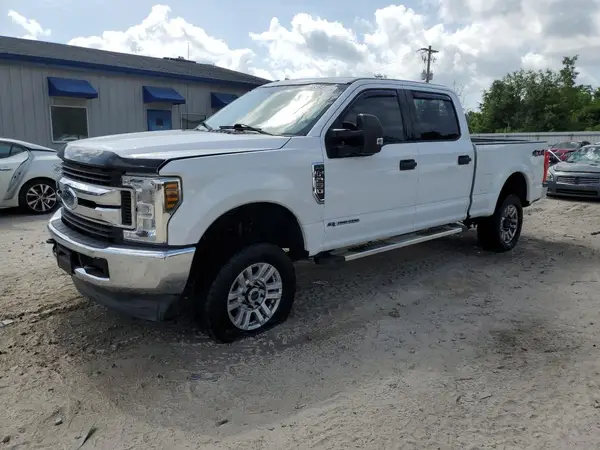 1FT7W2BT6JEB38131 2018 FORD F250 - Image 1