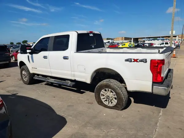 1FT7W2BT6KEE08878 2019 FORD F250 - Image 2