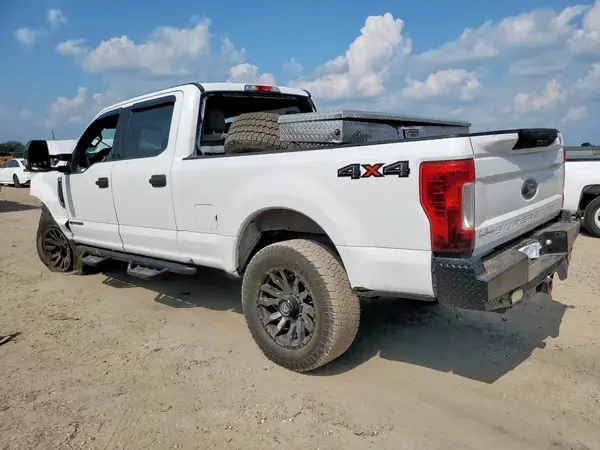 1FT7W2BT6KEE65825 2019 FORD F250 - Image 2
