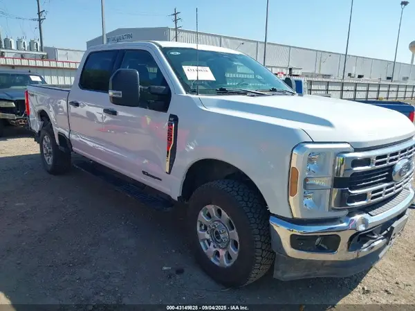 1FT7W2BT6RED23453 2024 FORD F250 - Image 1