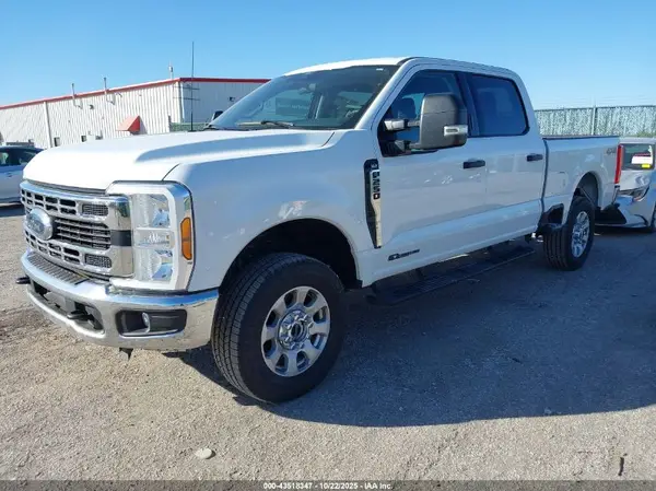 1FT7W2BT6RED85886 2024 FORD F250 - Image 2