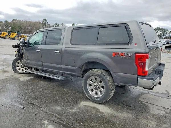 1FT7W2BT7HEC05944 2017 FORD F250 - Image 2