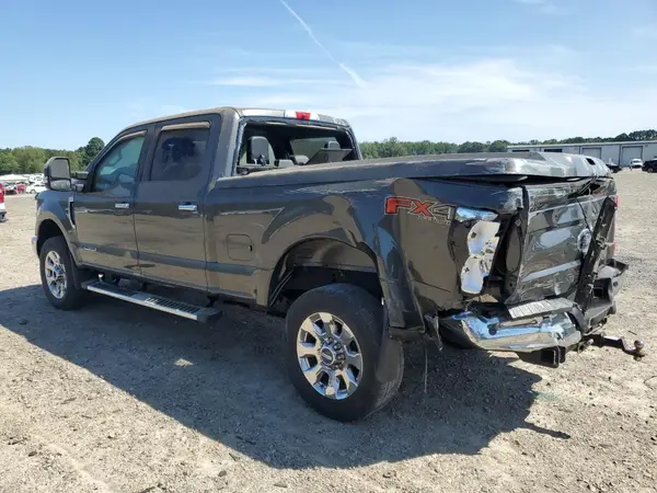 1FT7W2BT7HEC73936 2017 FORD F250 - Image 2