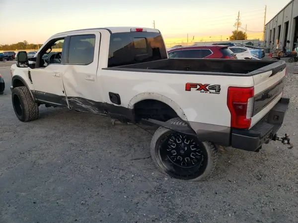 1FT7W2BT7HEC74147 2017 FORD F250 - Image 2