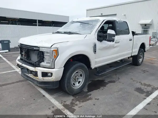 1FT7W2BT7HED02447 2017 FORD F250 - Image 2