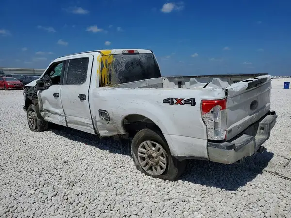 1FT7W2BT7HED68982 2017 FORD F250 - Image 2