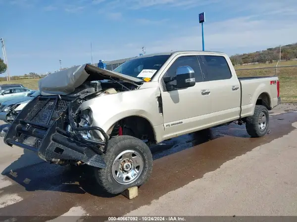 1FT7W2BT7HED77097 2017 FORD F250 - Image 2