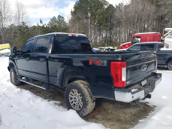 1FT7W2BT7HED82462 2017 FORD F250 - Image 2