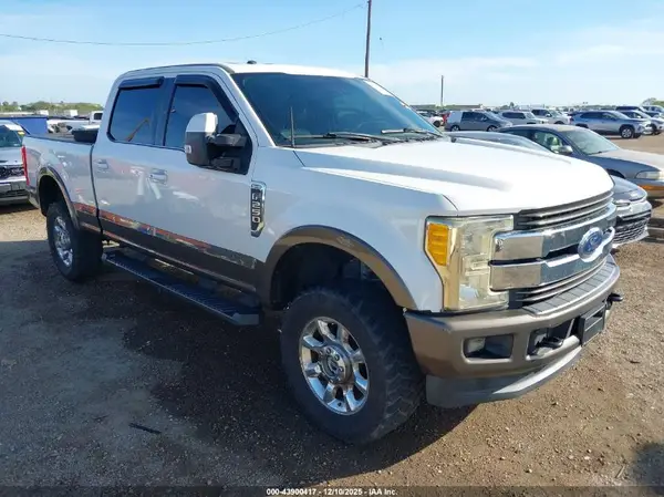 1FT7W2BT7HEE32230 2017 FORD F250 - Image 1