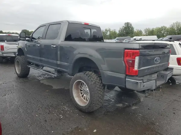1FT7W2BT7HEE39002 2017 FORD F250 - Image 2