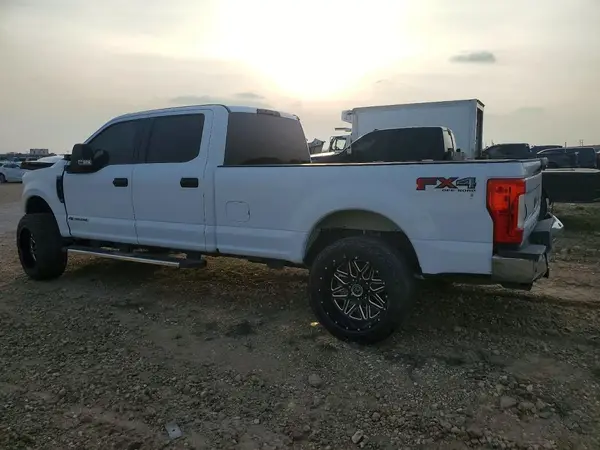 1FT7W2BT7HEE50307 2017 FORD F250 - Image 2