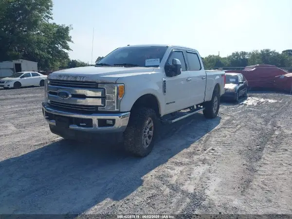 1FT7W2BT7HEE91228 2017 FORD F250 - Image 2