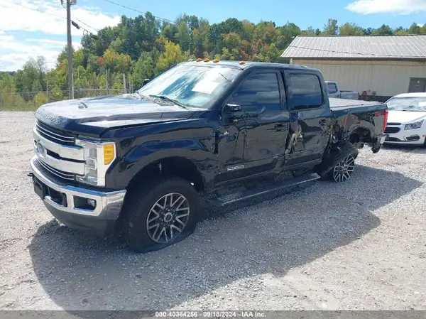 1FT7W2BT7HEF09808 2017 FORD F250 - Image 2