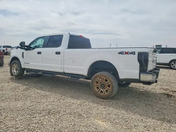 1FT7W2BT7HEF46566 2017 FORD F250 - Image 2
