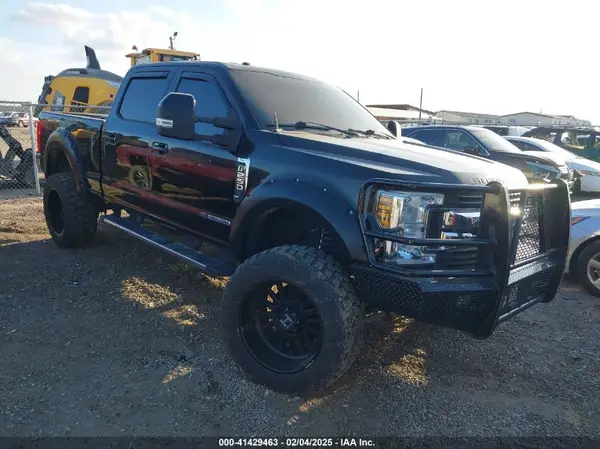 1FT7W2BT7JEB26098 2018 FORD F250 - Image 1