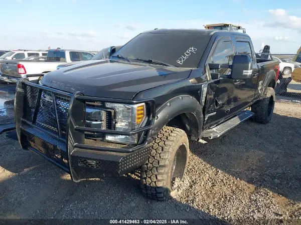 1FT7W2BT7JEB26098 2018 FORD F250 - Image 2