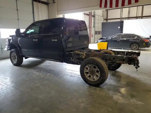 1FT7W2BT7JEB35335 2018 FORD F250 - Image 2