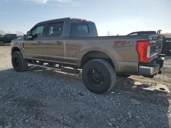 1FT7W2BT7JEB56833 2018 FORD F250 - Image 2