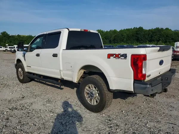 1FT7W2BT7JEC13287 2018 FORD F250 - Image 2