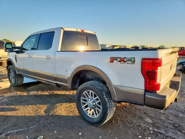 1FT7W2BT7KEC06969 2019 FORD F250 - Image 2